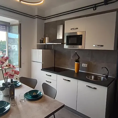 Apartment Bianca - Metro A - Furio Camillo